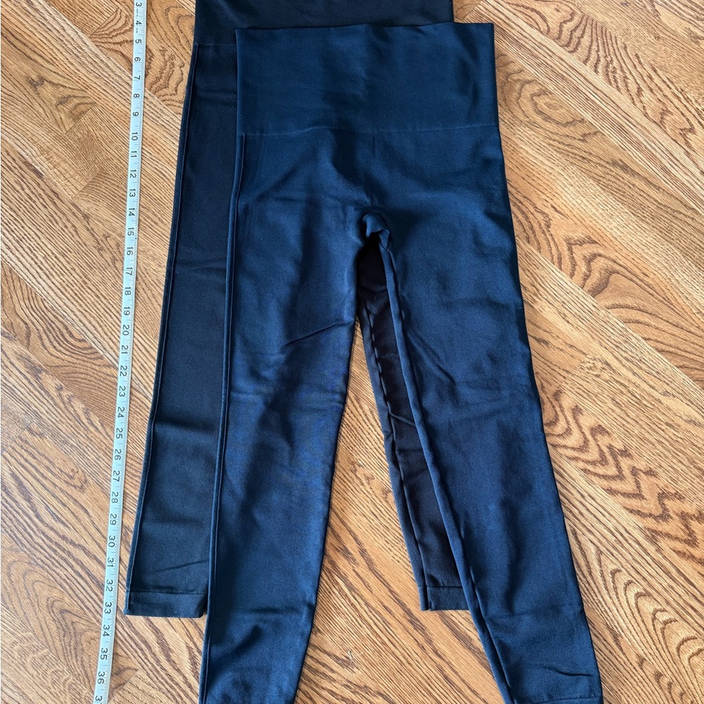 Lot of 2 SPANX High-Waist Black and Navy Leggings